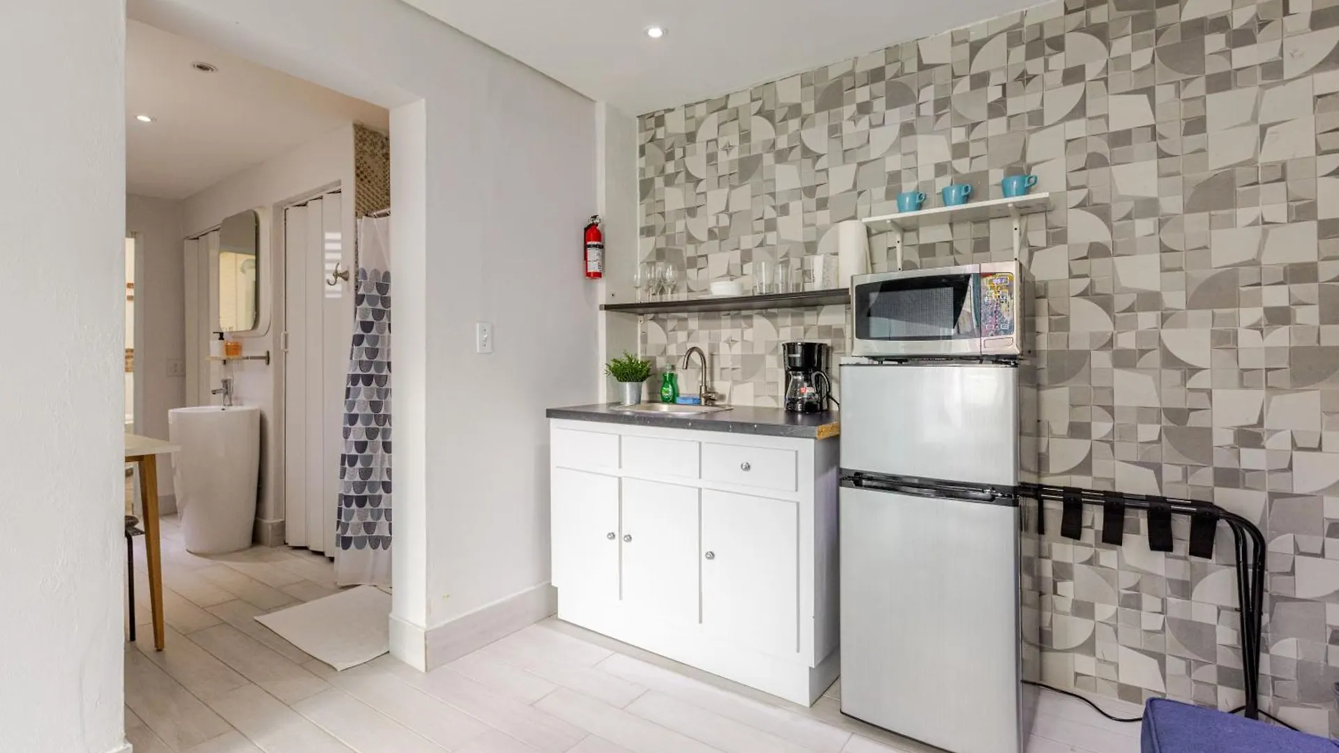 City Beach Apartments San Juan